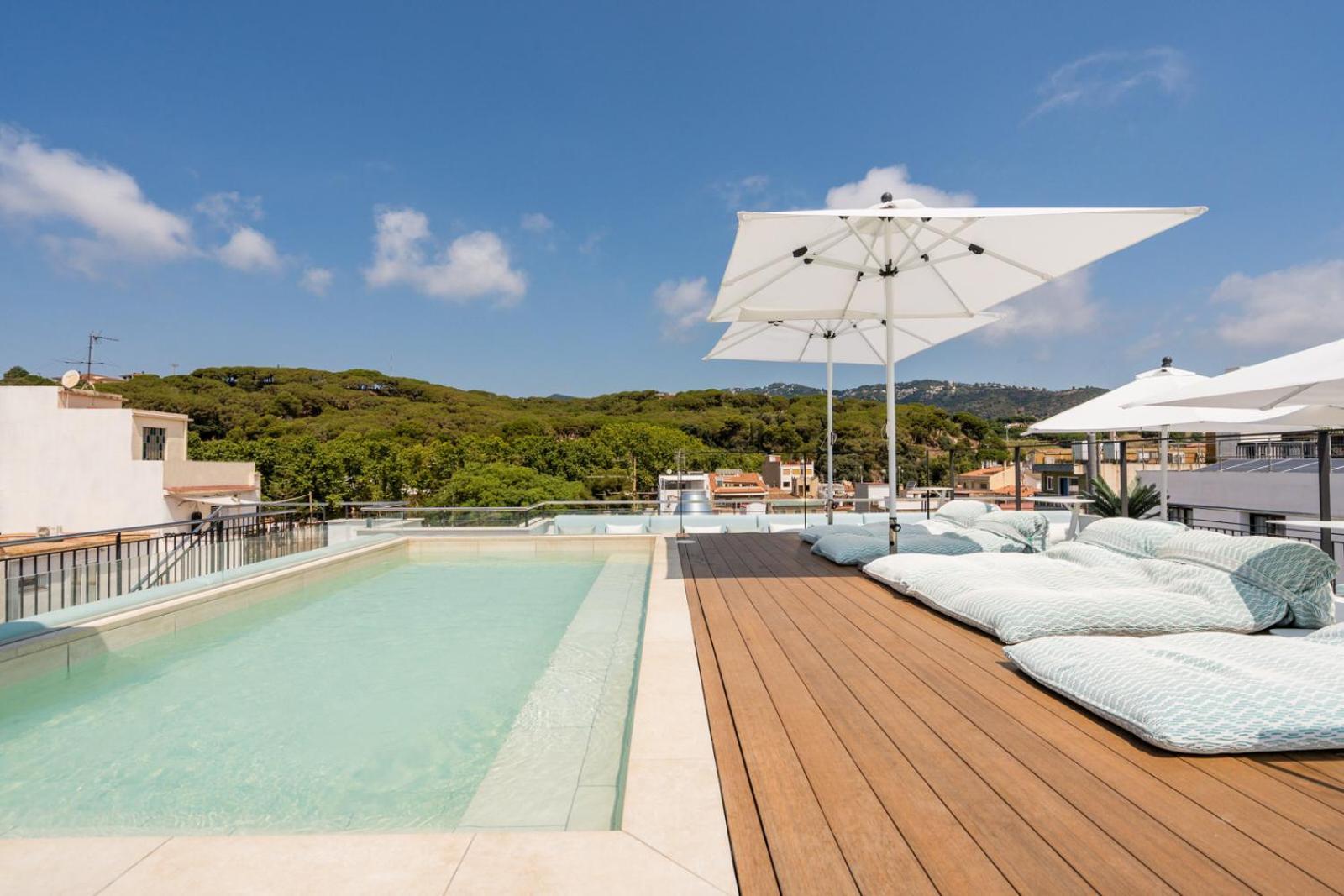 Neptuno Apartments Calella Eksteriør billede